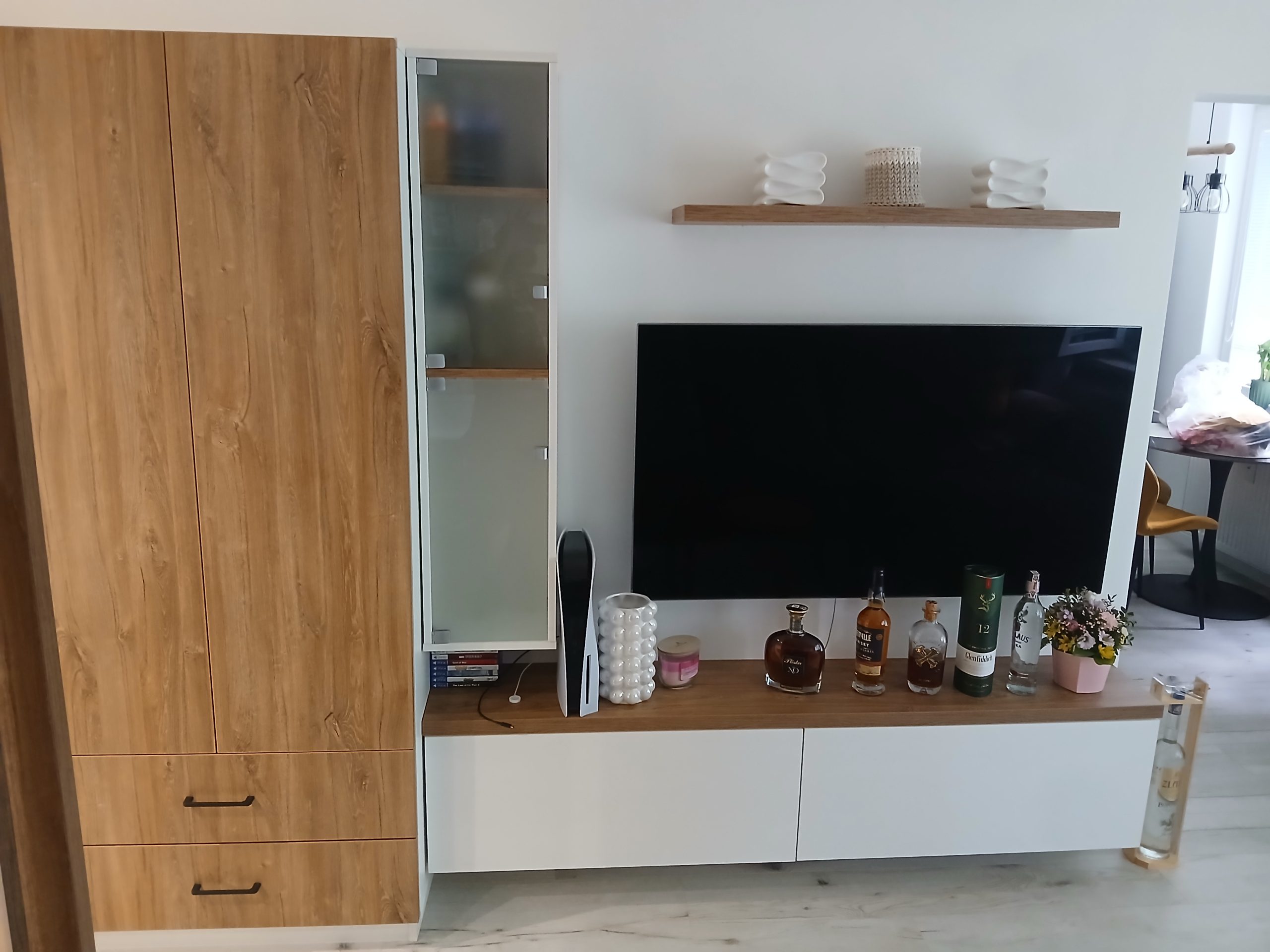 Minimalistická Obývacia Zostava